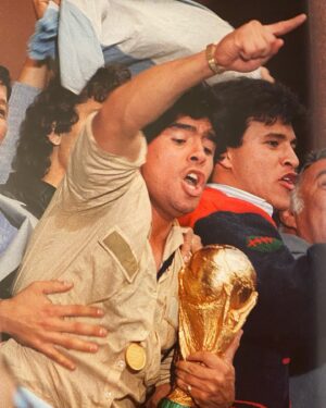 Claudio Borghi Instagram - 37 años de la Copa que cambió mi vida🏆🌎🇦🇷
