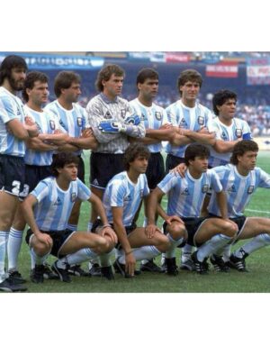 Claudio Borghi Instagram - Hoy se cumplen 38 años como Campeones del Mundo en México 86’ ⚽️🏆🌎 !!!