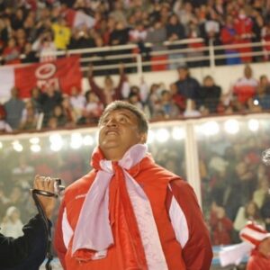 Claudio Borghi Instagram - No hay nada como poder salir campeón como jugador y como técnico en el mismo Club! 11 años del Campeonato con Argentinos Juniors! Gracias a los que siempre estuvieron y siempre can a estar con el 🐞 @aaajoficial