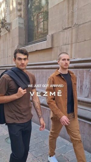 Claudio Roca Instagram - Vezmé & @claudiorocca presentan: Fusion of the Opposites Collection
> Descubre más sobre nuestro concepto sustentable exclusivo 

Visitanos: Link en Bio ⬅️

#Vezme #modasustentable #everydayluxury #sustainablefashion #moda #trending #aesthetic #fashiondesign #modamexico