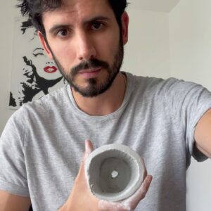 Claudio Roca Instagram - Hice un florero // Made a vase