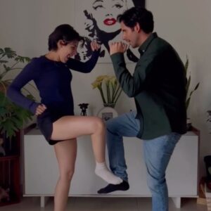 Claudio Roca Instagram - 🤍✨Es nuestro loveniversary, y solo hay una forma de celebrarlo. Siendo los mismos locos bailarines de hace tres años, pero con una version renovada porque cada día nos damos más amors. 🤍✨