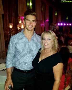 Clay Honeycutt Instagram - Mama 🐻