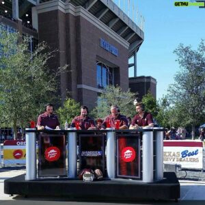 Clay Honeycutt Instagram - Big thanks to KBTX's AggieGameDay for having me on set today. Enjoyed it 👍