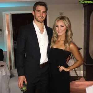 Clay Honeycutt Instagram - Happy Valentines Day to my girls ❤️