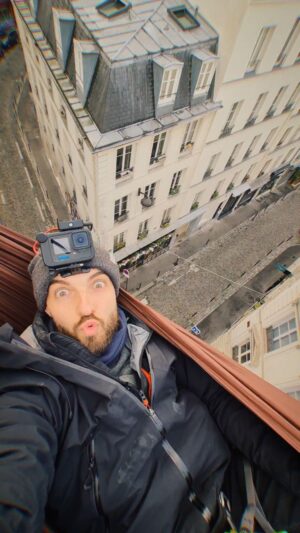 Clément Dumais Instagram - 😴   🛏   🌃 = ❤️
Quick maths