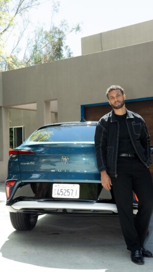 Clinton Moxam Instagram - Running errands never felt more exciting thanks to the 2024 Buick Envista @buickusa #BuickAmbassador #BuickEnvista