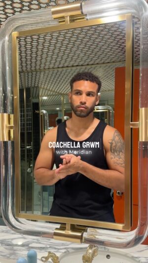 Clinton Moxam Instagram - Coachella ready & time to show some skin!! #ad @meridiangrooming coming in clutch with the perfect trimmer for any occasion 👏🏼 #MeridainPartner #Coachella #MeridianGrooming