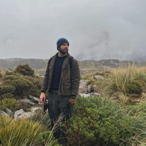 Clive Standen Instagram - A very misty Hooker Valley track 🇳🇿