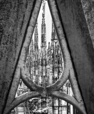Clive Standen Instagram - Rainy Duomo 🇮🇹 Milan