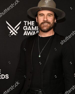 Clive Standen Instagram - Red carpet fun representing @saber.games & @focus_entmt at the @thegameawards 2023