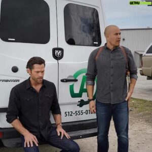 Coby Bell Instagram - Captain James and Walker get their reunion tour on!
New episode of WALKER tonight. 8/7c on The CW. 
(I had to use a picture of @jaredpadalecki sitting down...
He’s a tall glass of water.)