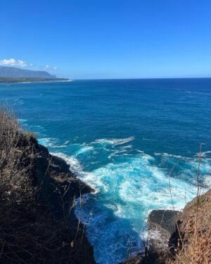 Coco Christo Instagram - Hawaii dump! Happy new years! 🌠