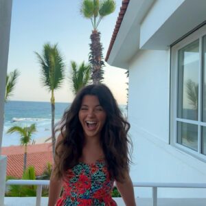 Coco Christo Instagram - A much needed dose of vitamin  D❕