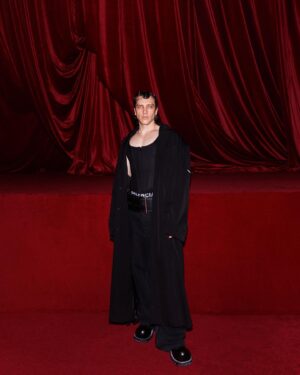Cody Fern Instagram - He’s a Balenciaga baby now 

@balenciaga
@jonathan_huguet
@johanfleury