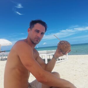 Cody Johns Instagram - a much needed Miami spa day