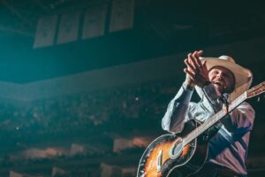 Cody Johnson Instagram - Kicked off the Leather Tour in Cali. Sacramento, what an incredible sold out show! See y’all tonight, Anaheim!

Photos - @jttex