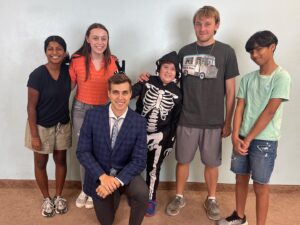 Cody Linley Instagram - Shout out to the inspirational actors that I had the pleasure of working with this week! 🙌 Y’all inspire me to continue to learn and have fun with my passion of storytelling. 😎Wishing y’all the best! ❤️🎥 💫 
•
•
•
#actingcoach #actingclass #auditionskills #meisnertechnique #texas #codylinley #fun