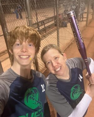 Cody Veith Instagram - happy birthday to the best mom in the entire world 🌎❤️ @veith6 words cannot describe how much i love youu