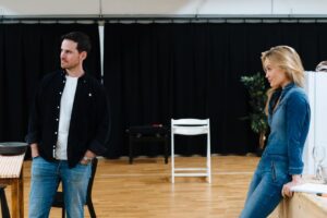 Colin O'Donoghue Instagram - SNEAK PEEK 👀 

Check out our brand-new DUBLIN cast in the rehearsal room!

#222AGhostStory