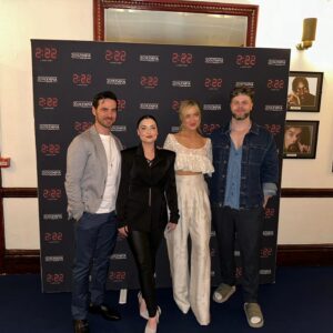 Colin O'Donoghue Instagram - Dublin Gala Night 🚨

What a fantastic night we had celebrating our wonderful Dublin cast, crew and creatives! Huge congratulations 👏

@thewhitmore @birdspotting @colinodonoghue1 @shonabmx @raques_mozz @aarondartmunro94 @msrobyngrant @isabelclaire01 
@runawayentertainmentuk @3olympiatheatre