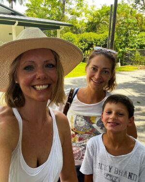 Collette Wolfe Instagram - #summerlovin in south Florida ❤️🥳 #deleting app again now🤣👍🫣😘