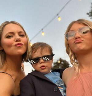 Collette Wolfe Instagram - Went to a wedding and spent whole time trying to keep my date from flipping out😂🐥#toddler #weddingdate miss Pasha ❤️✨