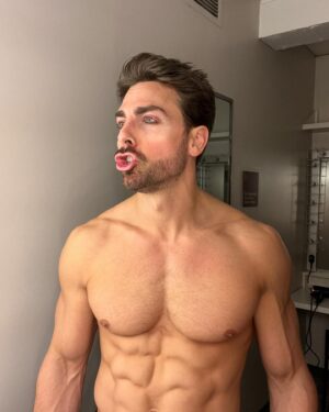 Colt Prattes Instagram - Acting is serious business so act like you take it seriously. 

Also something something business.

#professionalactor #actingadvice #protip #broadwaymusicals #acting