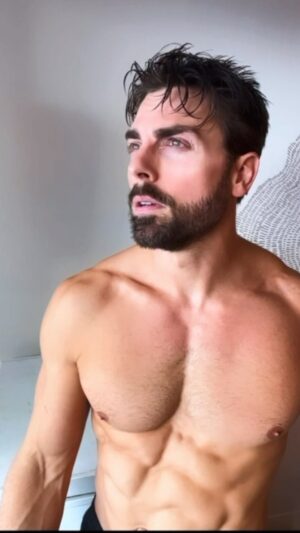 Colt Prattes Instagram - Inspirational post full of inspiring inspiration…
___

#tinyglasses #inspriation #inspirationalthoughts