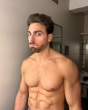 Colt Prattes Instagram - Acting is serious business so act like you take it seriously. 

Also something something business.

#professionalactor #actingadvice #protip #broadwaymusicals #acting