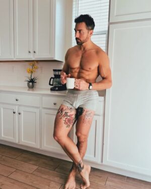 Colt Prattes Instagram - I swear they’re not the exact same photo… ☕️
