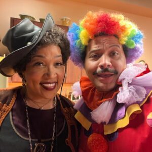 Colton Dunn Instagram - Just clowning around with @kymwhitley! Watch mo #historyoftheworldpart2 tonight on @hulu