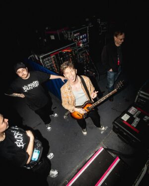 Connor Ball Instagram - Busted’s first album was the first album that ever got me into playing guitar. Had such a blast playing up on stage with the guys last night, thank you so much for having me 🙌🏻 you guys are rockstars

@chazzadnitt 📸