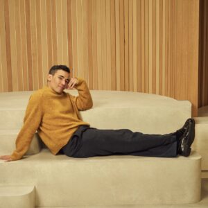Conrad Ricamora Instagram - Disney Upfronts. I have two shows coming out soon on Hulu and FX. “How To Die Alone” on Hulu and a very interesting guest star on “Dying For Sex” on FX. 

Stylist: @herrthrr 
Sweater: @apc_paris 
Pants: @apc_paris 
Shoes: @camperlab
Photo: @brianbowensmith