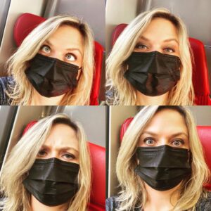 Constance Pittard Instagram - Constance, Constance, Constance et Constance sont heureuses de vous retrouver à 17h dans « Par Jupiter » sur France Inter 🤪