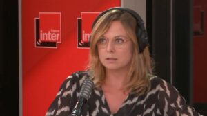 Constance Pittard Instagram - Journée mondiale des célibataires et compagnie virtuelle 🤪