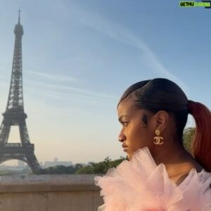 Coodie Simmons Instagram - Happy Birthday to my Bookey! It was this day 16 years ago when she was born 2 pounds. Now she’s modeling in Paris  beautiful & health! My family came out for the 1st time to celebrate with their Cousin/ Grand Daughter/ Niece. GOD is Amazing!  #love #family