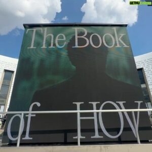 Coodie Simmons Instagram - The same day we went to experience #thebookofhov #jayz exhibit in #newyork #hov went to see my family at @bronzevillesoul in #chicago . Much love to my brother Rio! If you’re in the Chicago Check him out.