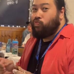 Cooper Andrews Instagram - @erinnyoo capturing my purpose in Korea. #eating