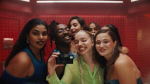 Coralie Rose Instagram - 💄 @sephora 💄

Directed by @stefani_soho 

Casting by @roadcasting assisted by @laurafaithm 

#CastingByCoralieRose #roadcastme @coralie_blamo_rose