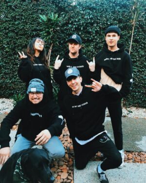 Corey La Barrie Instagram - I JUST DROPPED MERCH!! 🔥🔥
Me and my Ex Roommates all back together again to show how good it looks! Go grab some now! 
Fanjoy.co/corey