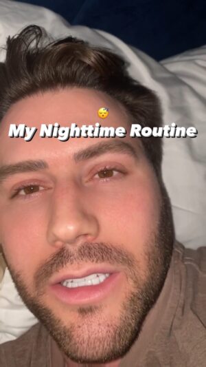 Corey O'Brien Instagram - My Nighttime Routine 😴
——
#reels #sleep #nighttime #comedy