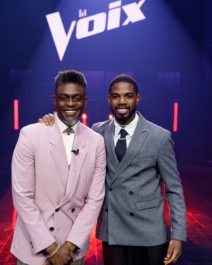 Corneille Instagram - Une des plus grandes voix que j’ai eu la chance d’entendre en français est dans mon équipe cette année!!!
Monde, je vous présente REDGE !!!!!
@redgeolibrice 

📺 La grande FINALE de La Voix
CE SOIR 19H | @tvareseau  et TVA 
#LaVoixTVA 
@lavoixtva 
📷 Bertrand Exertier