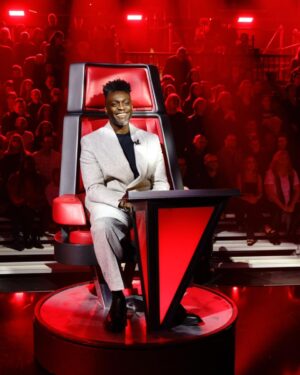 Corneille Instagram - La face d’un coach fier de son équipe!!! Et la fierté continue ce dimanche!!!! 😊💪🏿

📌 Dimanche 26 mars, 19h30, à TVA
La Voix
#lavoixtva 

 Crédit photo : Bertrand Exertier