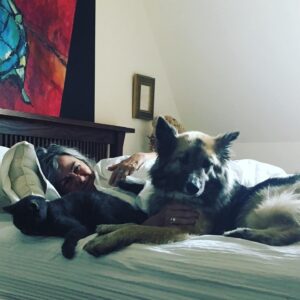 Corrine Koslo Instagram - Two more weeks away ...
Pet cuddle time coming..#petsareheavensent