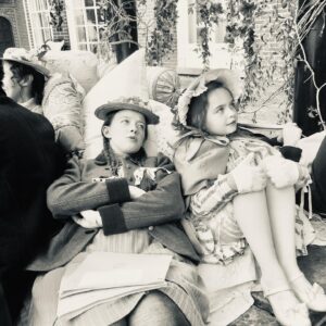 Corrine Koslo Instagram - More moments from Anne with an E.
Magical time for us all. Friendships made that will endure.
Wonderful set ups and photo opportunities. More for the undying fans of this show.
Thank you Moira and Miranda.
#annewithaneseason3#renewannewithane#anneofgreengables#