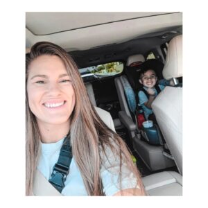 Cortney Casey Instagram - What a week we had. Although it wasnt Kings first fight week it was definitely the first one he can remember. We had a fun road trip to Vegas with our favorite road dawg @bulldawg155, Helped dad cut weight and got to watch dad fight live and put on amazing performance. King meet @meganolivi and although he was shy he did say she was pretty. Of course we celebrated dads win with sugar. #AZ #KingKlose #Vegas #UFC #DadsMini #MyLoveBug #YellowCrayon #POTN #OurLittleFamily #MakingMemories