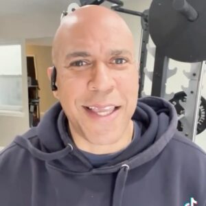 Cory Booker Instagram - Watch to the end!