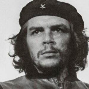 Coşkun Aral Instagram - Geride bıraktığımız gün, 14 Haziran, Che’nin 96. doğum günüydü. Onun ikonik fotoğrafını çeken Korda’dan bu fotoğrafın inanılmaz hikâyesini dinleyip aktarmıştım. Tamamını izlemek isteyenler için video Youtube’da #CoşkunAralAnlatıyor kanalında, bağlantı hikâyede.
...
#Che #ErnestoCheGuevera #AlbertoKorda #Küba #Cuba #FidelCastro