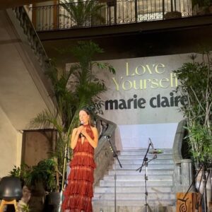 Costanza Andrade Instagram - Love Yourself (second edition) 

@gerardangulo @marieclaire_la , todo el team de @steponfashion @carrenocarre , gracias por invitarme e involucrarme con tantas mujeres fantásticas e inspiradoras . 

Me llena ser parte de la conversación que transforma mundos , nosotras somos y juntos seremos. Amándonos, primero . 

Wearing @verodiazmx & @liriajewels

#MCLoveYourself